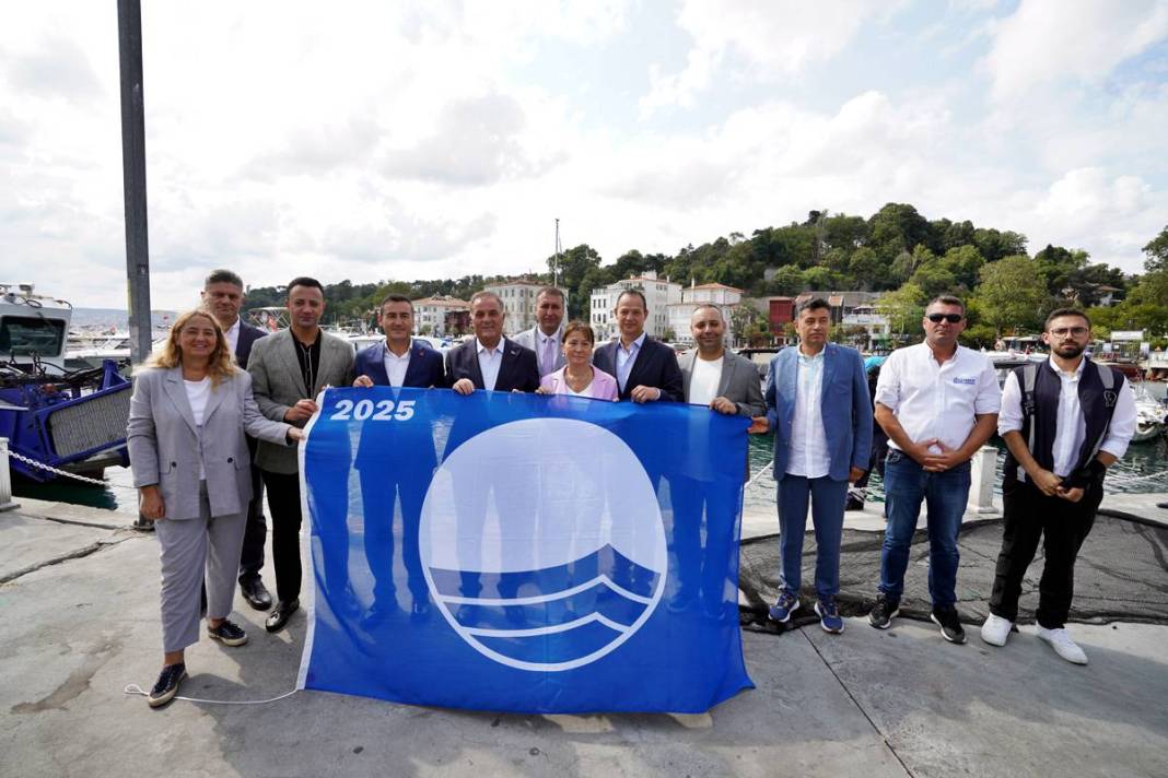 İstanbul'un utancı: Boğaz'ın altı adeta bir çöplük! Çamaşır makinesi, televizyon, araba lastiği... 18